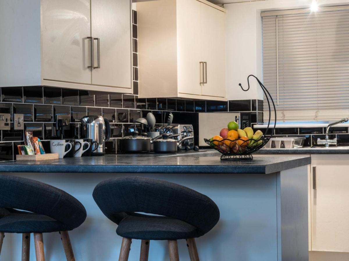 Southernhay Basement Apartment Exeter Esterno foto